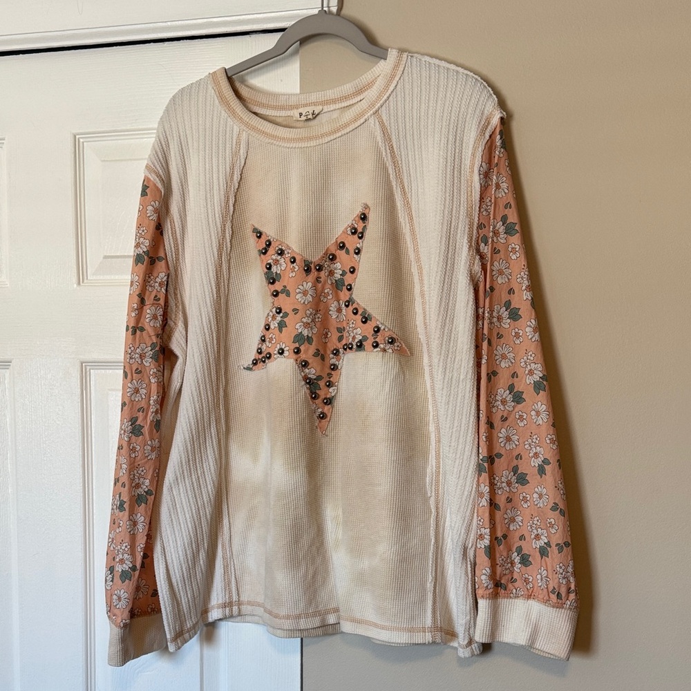 POL Floral Star Patchwork Top - image 1